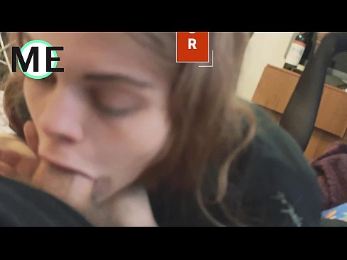 ❤️ Grlo kurac, raztrgane hlačne nogavice in raztrgane pete lepo spoznati ️❌  Seks pri nas ❌️